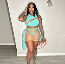 Load image into Gallery viewer, Plus Size Mesh Patchwork See Through Swimsuit Three Piece Set