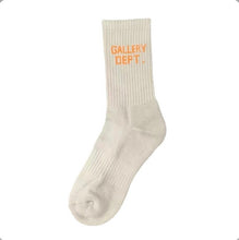 Load image into Gallery viewer, Fashion Women And Men Letters Print Solid Color Socks