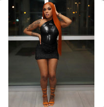 Load image into Gallery viewer, Solid Single Shoulder And Skirt Two Piece Set