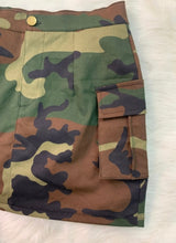 Load image into Gallery viewer, Pocket Camouflage Sexy Mini Skirt