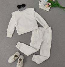 Load image into Gallery viewer, Kids Solid Color Sport Sweatshirt Two Piece Pant Set