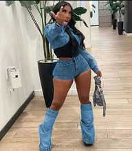 Load image into Gallery viewer, Casual Contrast Color Slim Denim Two Piece Shorts Set

