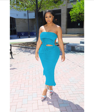 Load image into Gallery viewer, Solid Wrap Chest Tie Up Backless Top Knits Two Piece Skirts Set
