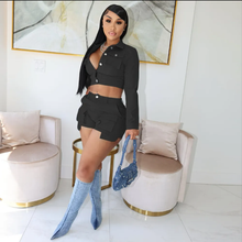 Load image into Gallery viewer, Solid Color Long Sleeve Casual Two Piece Shorts Set
