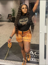 Load image into Gallery viewer, Print Short Sleeve Two Piece Shorts Set

