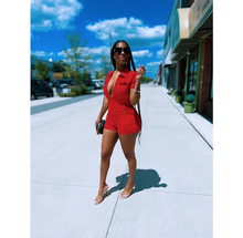 Load image into Gallery viewer, Solid Color Lapel Zipper Romper
