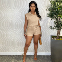 Load image into Gallery viewer, Casual Solid Color Sleeveless Two Piece Shorts Set
