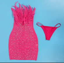 Load image into Gallery viewer, Sexy Feather Hot Diamond Beaded Dress
