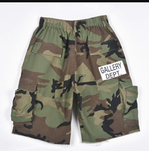 Load image into Gallery viewer, Casual Letter Patch Camouflage Shorts
