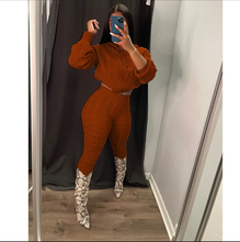 Load image into Gallery viewer, Solid Color Knit Sweater Two Piece Set
