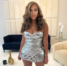 Load image into Gallery viewer, Sexy Wrap Chest Zipper Tops Tight Two Piece Shorts Set
