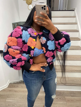 Load image into Gallery viewer, Floral Single-breasted Short Coat
