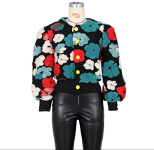 Load image into Gallery viewer, Floral Single-breasted Short Coat
