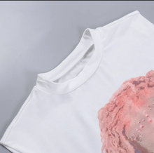 Load image into Gallery viewer, Fashion Print Sleeveless T Shirt
