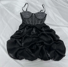 Load image into Gallery viewer, Plus Size Hot Diamond Sling Mesh Splicing Cake Dress
