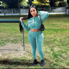 Load image into Gallery viewer, Solid Color Zipper Flap Pocket Sweatshirt Two-piece Suit
