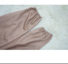 Load image into Gallery viewer, Patchwork Solid Color V Neck Jumpsuit
