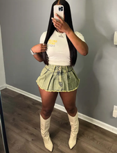 Load image into Gallery viewer, Fake Two-piece Jeans Shorts Pleated Skirt
