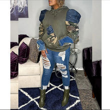 Load image into Gallery viewer, Camouflage Print Patchwork Long Sleeve Sweatshirt

