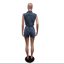 Load image into Gallery viewer, Fashion Print Denim Sleeveless Two Piece Shorts Set
