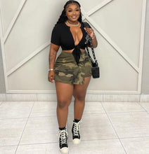 Load image into Gallery viewer, Plus Size Fashion Lace Up Top

