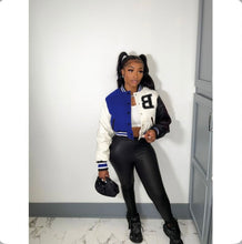 Load image into Gallery viewer, Contrast Color Long Sleeve Baseball Jacket
