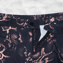 Load image into Gallery viewer, Snake Skin Print Tight Shorts

