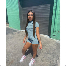 Load image into Gallery viewer, Solid Short Sleeve Zipper Pocket Romper
