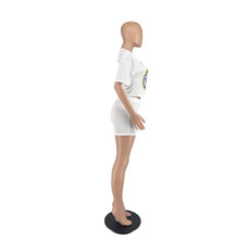 Load image into Gallery viewer, Smiley Print Short Sleeve Two Piece Shorts Set

