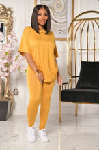 Load image into Gallery viewer, Solid Color Short Sleeve Pants Loose Two Piece Set

