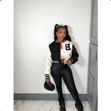 Load image into Gallery viewer, Contrast Color Long Sleeve Baseball Jacket
