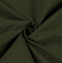 Load image into Gallery viewer, Plus Size Solid Color Zipper Pocket Skirt
