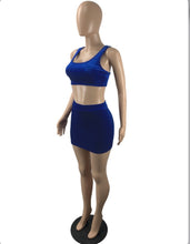 Load image into Gallery viewer, Velvet Solid Color Vest And Mini Skirt Two Piece Sets
