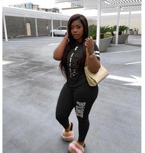 Load image into Gallery viewer, Plus Size Pink Letter Print Short Sleeve 2 Piece Pants Set
