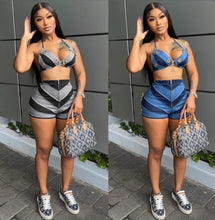 Load image into Gallery viewer, Fashion Casual Print Halter Top Shorts Two Piece SetGray
