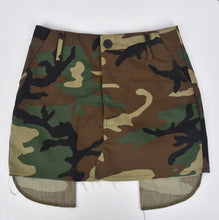 Load image into Gallery viewer, Casual Camo Print Pockets Mini Skirt(Without Bag
