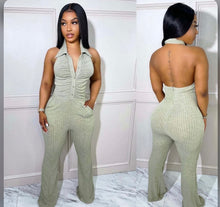 Load image into Gallery viewer, Solid Halter Backless Jumpsuit

