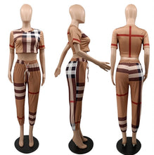 Load image into Gallery viewer, Fashion Stripe Crop Tops Slim Two Pants Piece Set
