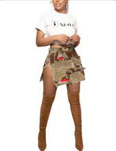 Load image into Gallery viewer, Fashion Camouflage Split Skirt
