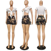 Load image into Gallery viewer, Casual Camo Print Cargo Shorts

