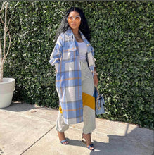 Load image into Gallery viewer, Classic Plaid Print Long Sleeve Coat
