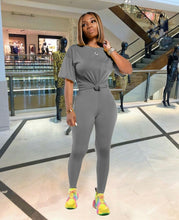 Load image into Gallery viewer, Plus Size Solid Short Sleeve Two Piece Pants Set
