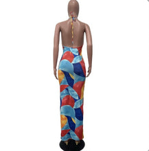 Load image into Gallery viewer, Casual Print Halter V Neck Maxi Dress

