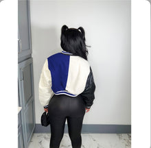 Load image into Gallery viewer, Contrast Color Long Sleeve Baseball Jacket
