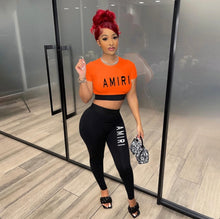 Load image into Gallery viewer, Fashion Color Block Crop Tops And Skinny Pant Sport Suit
