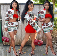 Load image into Gallery viewer, Fashion Printed Three Piece Set
