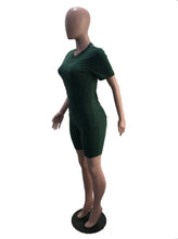 Load image into Gallery viewer, Solid Color Loose Short Sleeve Two Piece Set
